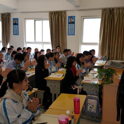 Students were visiting the Xi’an Senior Middle School.