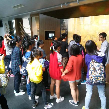 Students were listening at Maritime Silk Road Museum