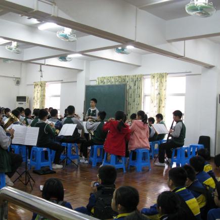 香港學生體驗內地學生的課堂（音樂課）