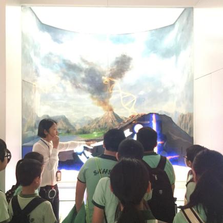 Students were visiting Shenzhen Dapeng Peninsula National Geopark Museum 01